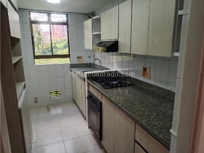 Apartamento en Arriendo, El Poblado, Medellín