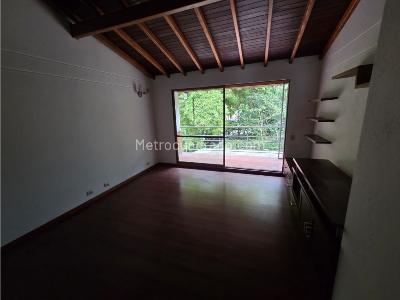 Casa de 3 alcobas en venta en Loma Del Esmeraldal, Envigado, 240 m² · foto 12 de 20