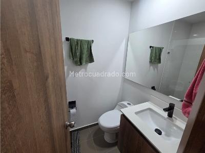 Apartamento de 3 alcobas en venta en El Trianon, Envigado, 84 m² · foto 8 de 8