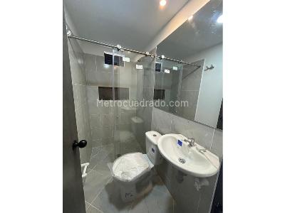 Apartamento en venta en Uribe Angel, Envigado · foto 3 de 18