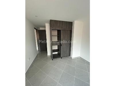 Apartamento en venta en Uribe Angel, Envigado · foto 5 de 18