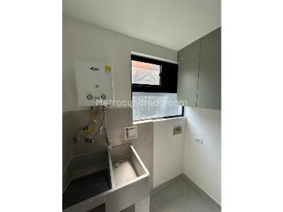 Apartamento en venta en Uribe Angel, Envigado · foto 17 de 18