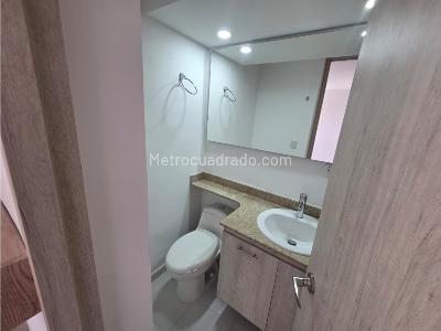 Apartamento de 3 alcobas en venta en La Doctora, Sabaneta, 67 m² · foto 6 de 14