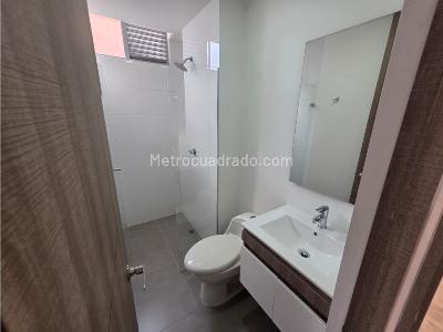 Apartamento de 4 alcobas en venta en Loma De Las Brujas, Envigado, 205 m² · foto 11 de 20