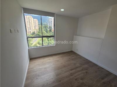 Apartamento de 4 alcobas en venta en Loma De Las Brujas, Envigado, 205 m² · foto 12 de 20