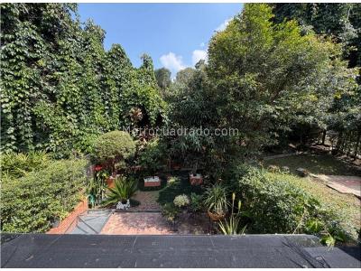 Casa de 5 alcobas en venta en Zona Brujas, Envigado, 368 m² · foto 5 de 19