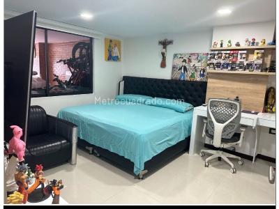 Casa de 5 alcobas en venta en Zona Brujas, Envigado, 368 m² · foto 6 de 19
