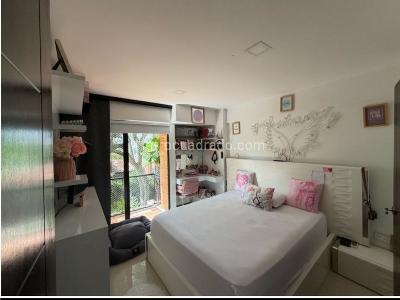 Casa de 5 alcobas en venta en Zona Brujas, Envigado, 368 m² · foto 8 de 19
