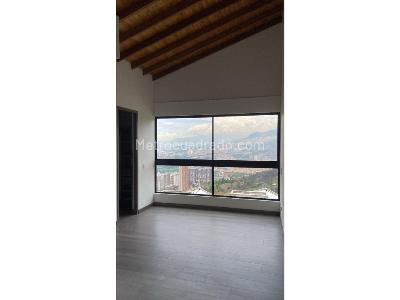 Casa de 3 alcobas en venta en Norte America, Bello, 126 m² · foto 3 de 8