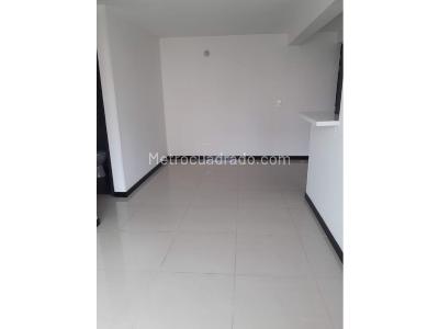 Apartamento de 3 alcobas en venta en Vegas De La Doctora, Sabaneta, 56 m² · foto 2 de 15