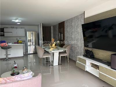 Apartamento de 3 alcobas en venta en Aves Marias, Sabaneta, 107 m² · foto 4 de 13