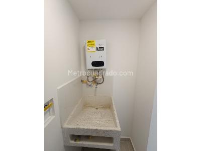 Apartamento de 3 alcobas en venta en Amazonia, Bello, 62 m² · foto 4 de 15
