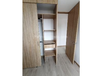 Apartamento de 3 alcobas en venta en Amazonia, Bello, 62 m² · foto 14 de 15