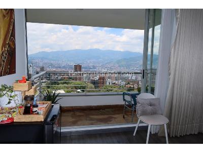 Apartamento de 4 alcobas en arriendo en El Poblado, Medellín, 210 m² · foto 13 de 20