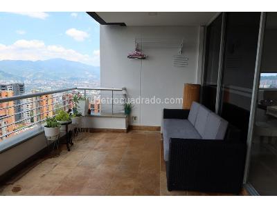 Apartamento de 4 alcobas en arriendo en El Poblado, Medellín, 210 m² · foto 18 de 20