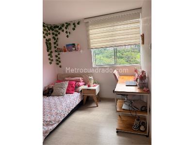 Apartamento de 3 alcobas en venta en Bello Ciudad De Los Puertos, Bello, 92 m² · foto 9 de 11