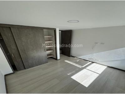 Apartamento de 3 alcobas en venta en El Chingui, Envigado, 82 m² · foto 6 de 16