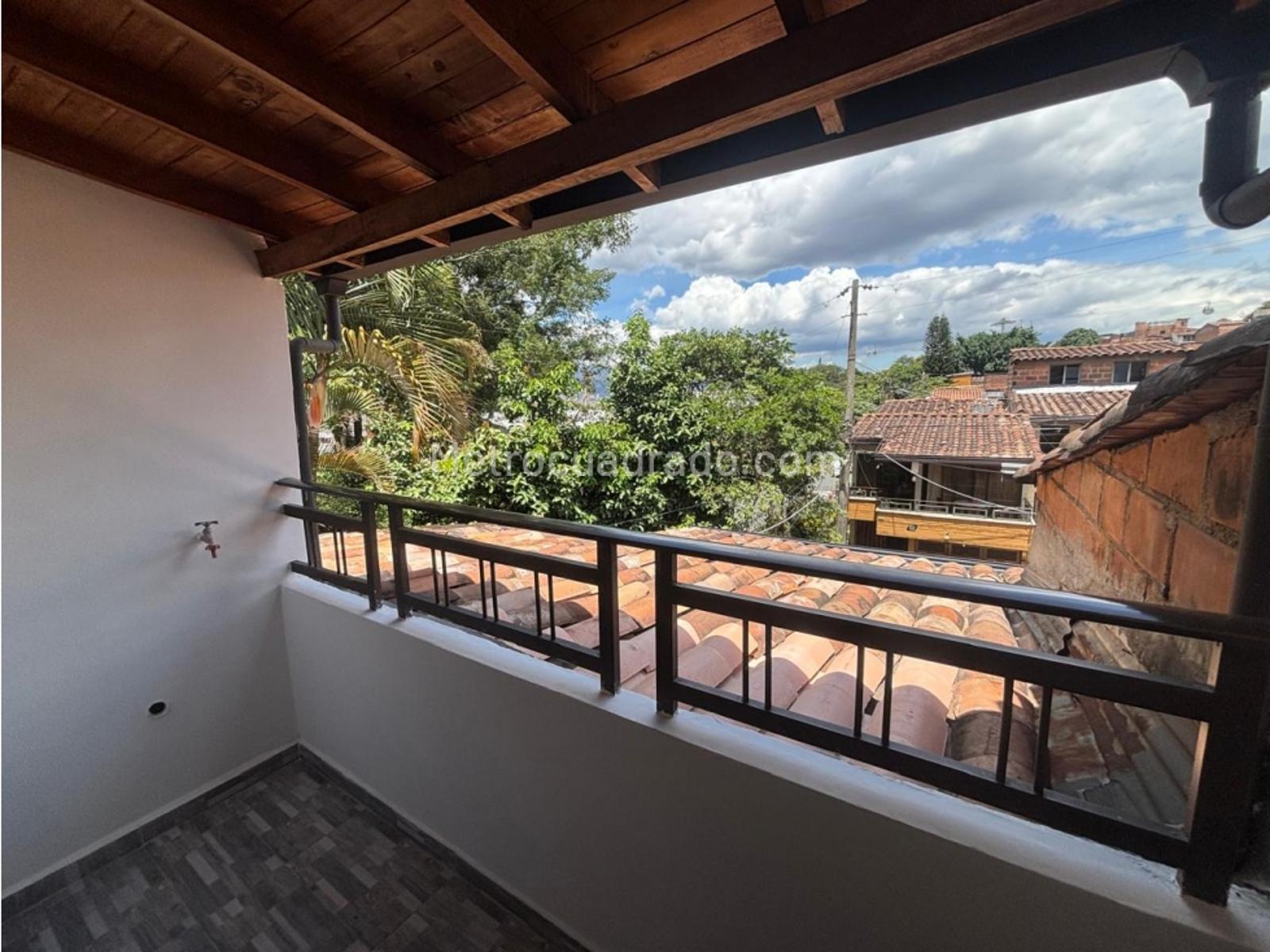 Casa de 4 habitaciones en venta en Boyaca las Brisas, Medellín — imagen 1 de 20