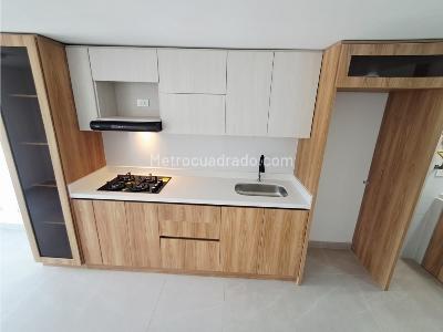 Apartamento de 2 alcobas en venta en Navarra Bello, Bello, 54 m² · foto 3 de 11