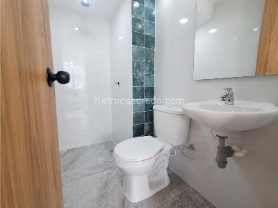 Apartamento de 2 alcobas en venta en Navarra Bello, Bello, 54 m² · foto 10 de 11
