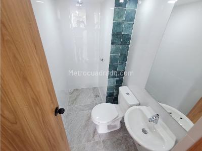 Apartamento de 2 alcobas en venta en Navarra Bello, Bello, 54 m² · foto 11 de 11