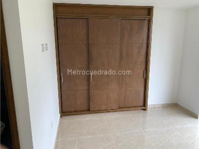 Apartamento en venta en Alto De Las Flores, Sabaneta · foto 8 de 10
