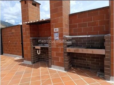 Apartamento de 2 alcobas en venta en Niquia, Bello, 62 m² · foto 20 de 20