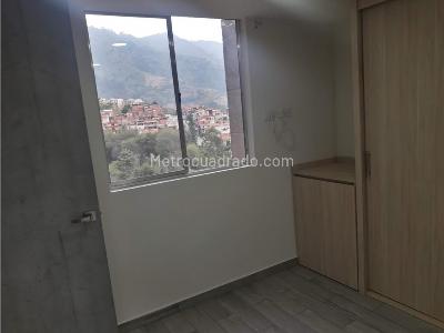 Apartamento de 3 alcobas en venta en Bello Ciudad De Los Puertos, Bello, 52 m² · foto 8 de 17