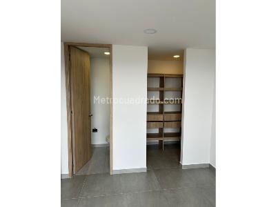Apartamento de 3 alcobas en venta en Sabaneta Loma De San Jose, Sabaneta, 67 m² · foto 10 de 14