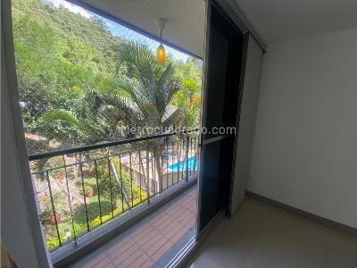 Apartamento en venta en Calasanz, Medellín · foto 4 de 16