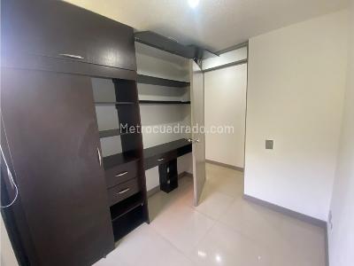 Apartamento en venta en Calasanz, Medellín · foto 7 de 16