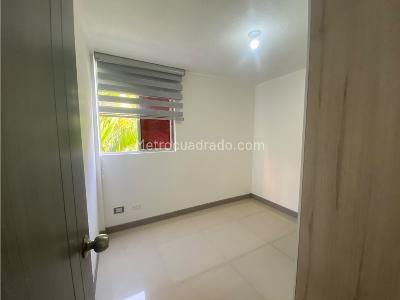 Apartamento en venta en Calasanz, Medellín · foto 8 de 16