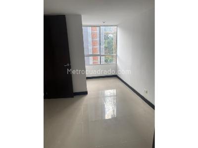 Apartamento de 3 alcobas en venta en Madera, Bello, 57 m² · foto 4 de 14