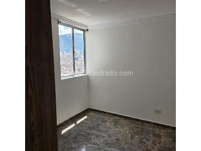 Apartamento de 3 alcobas en venta en Niquia, Bello, 60 m² · foto 6 de 11