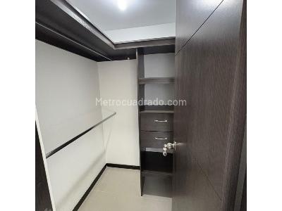 Apartamento de 3 alcobas en venta en Niquia, Bello, 70 m² · foto 11 de 15