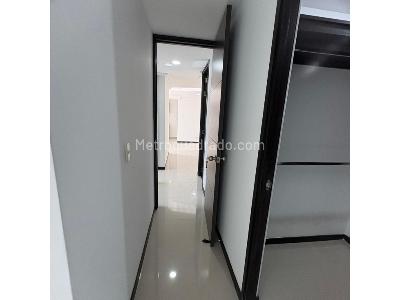 Apartamento de 3 alcobas en venta en Niquia, Bello, 70 m² · foto 12 de 15