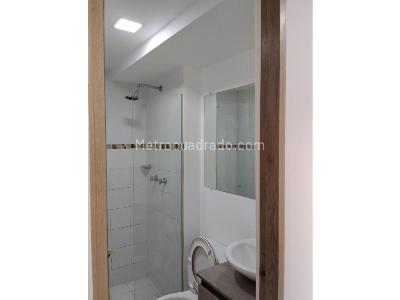 Apartamento de 3 alcobas en venta en San Jose, Sabaneta, 58 m² · foto 13 de 13