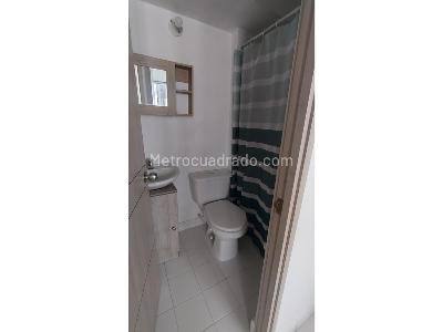 Apartamento de 2 alcobas en venta en Navarra Bello, Bello, 45 m² · foto 7 de 8