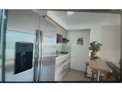Apartamento de 3 alcobas en venta en Amazonia, Bello, 64 m² · foto 2 de 9