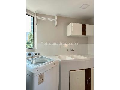 Apartamento de 3 alcobas en arriendo en El Poblado, Medellín, 120 m² · foto 6 de 18
