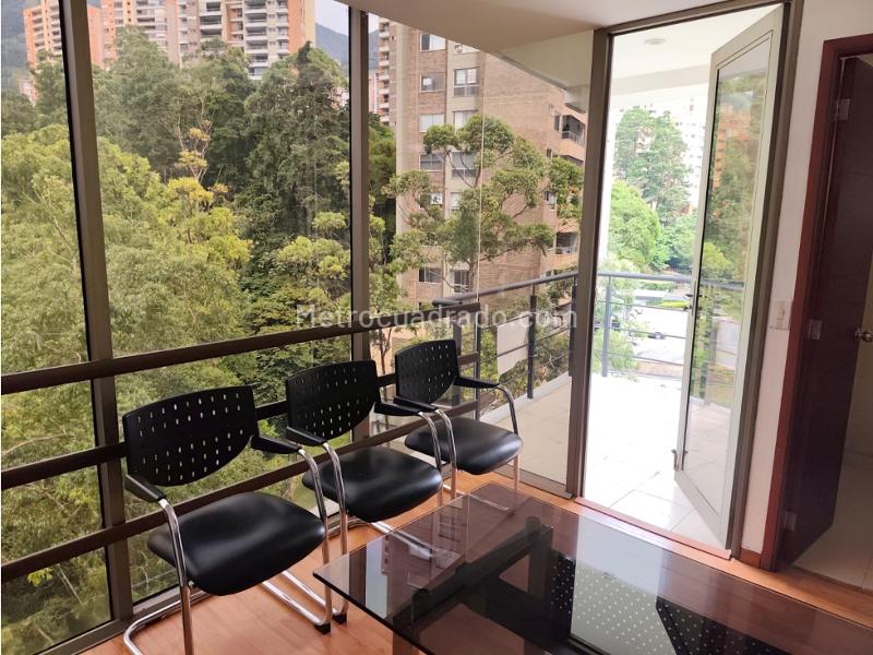 Oficina en Arriendo, Poblado, Medellín - Mehr