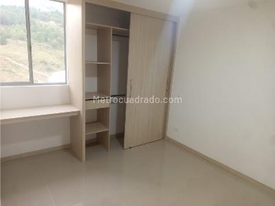Apartamento de 3 alcobas en venta en Amazonia, Bello, 58 m² · foto 7 de 12