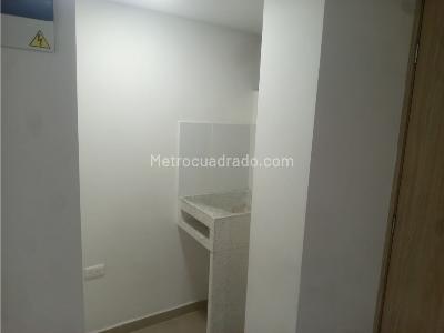 Apartamento de 3 alcobas en venta en Amazonia, Bello, 58 m² · foto 10 de 12
