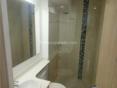 Apartamento de 3 alcobas en venta en Amazonia, Bello, 58 m² · foto 11 de 12