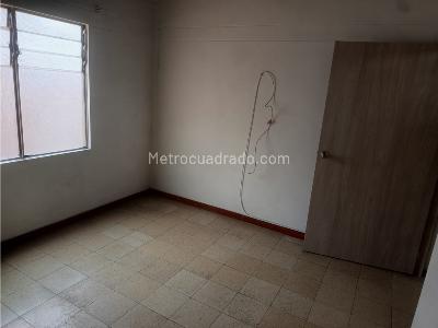 Apartamento de 3 alcobas en venta en La Florida Bello, Bello, 68 m² · foto 8 de 13