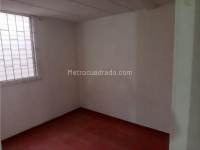 Apartamento de 3 alcobas en venta en La Florida Bello, Bello, 68 m² · foto 10 de 13