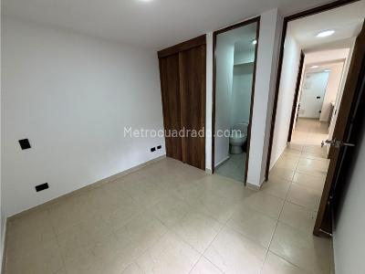 Apartamento de 3 alcobas en venta en Amazonia, Bello, 55 m² · foto 7 de 15