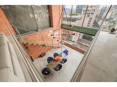 Apartamento de 1 alcoba en venta en El Poblado, Medellín, 120 m² · foto 6 de 19