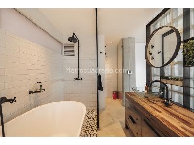 Apartamento de 1 alcoba en venta en El Poblado, Medellín, 120 m² · foto 16 de 19