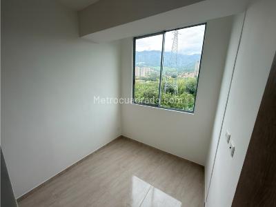 Apartamento de 2 alcobas en venta en Niquia, Bello, 54 m² · foto 6 de 18